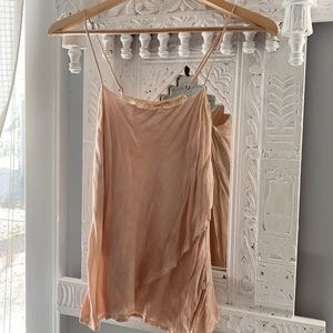 Revolve NYTT Light Pink Square Neck Tank